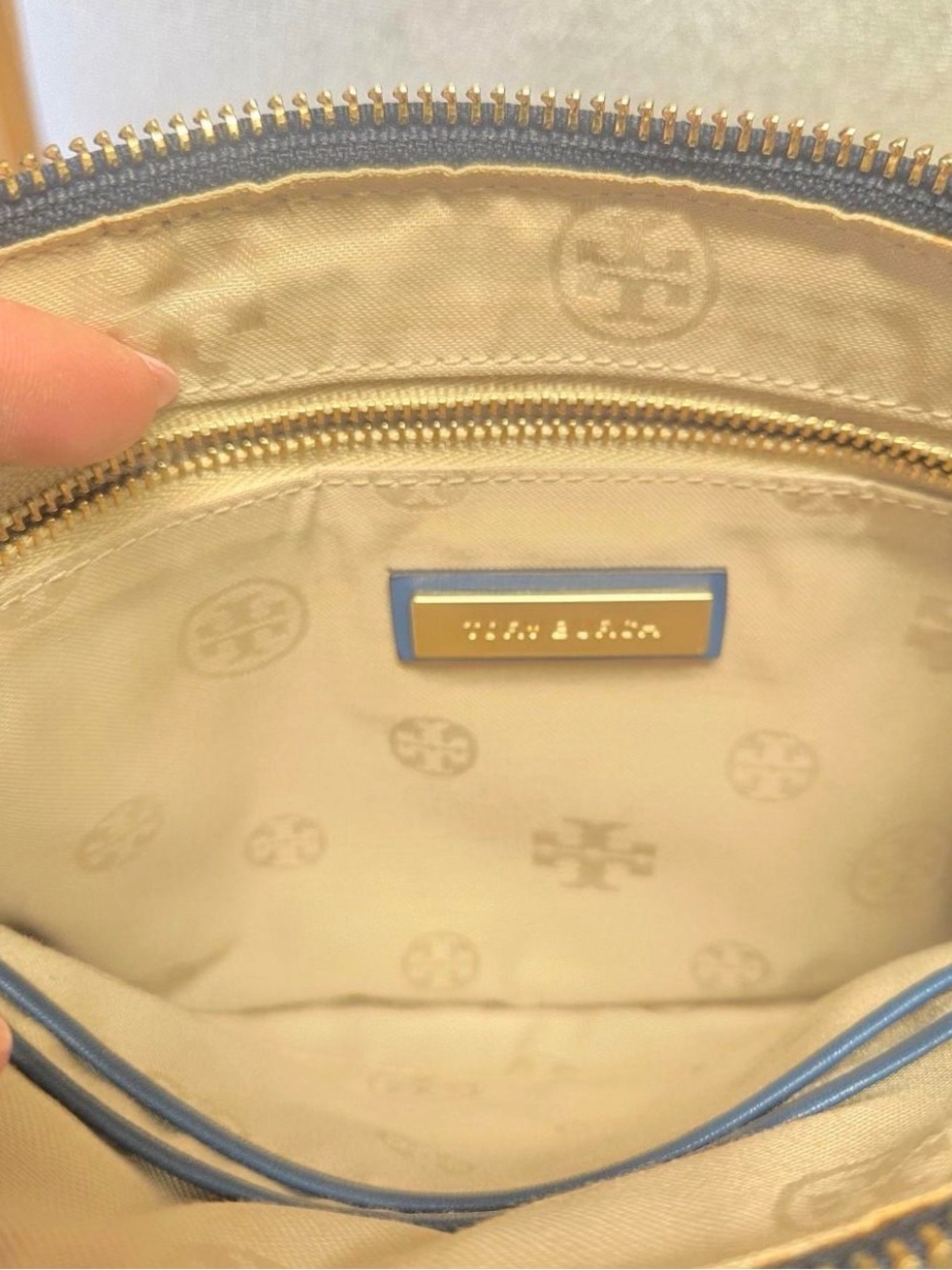 Tory Burch Navy Woven Leather Crossbody - Picture 7 of 8